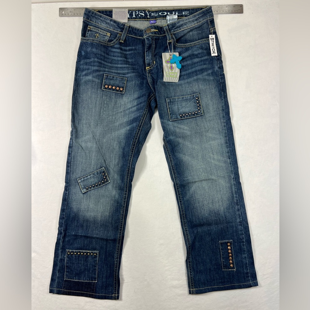 NWT Gypsy Soule Jess boyfriend fit stretch jeans denim patches & metal studs